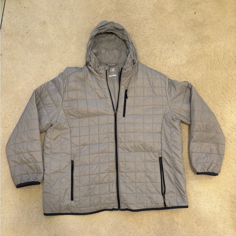 Men's Gray Quilted Jacket; Packable